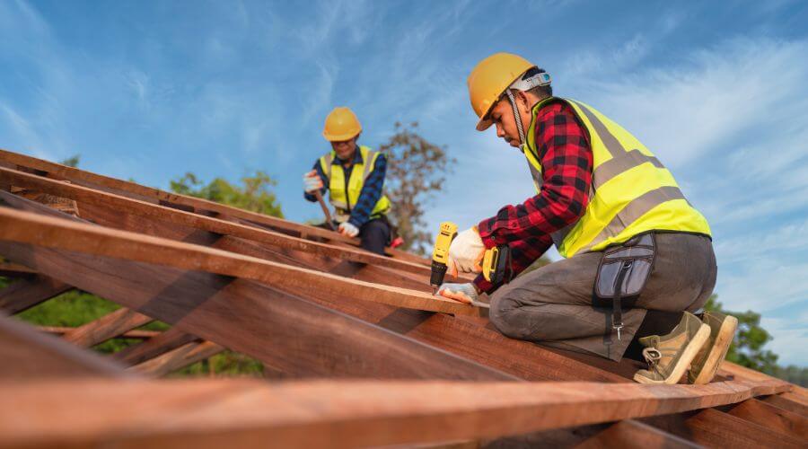 Professional gutter cleaning in Calais, ME